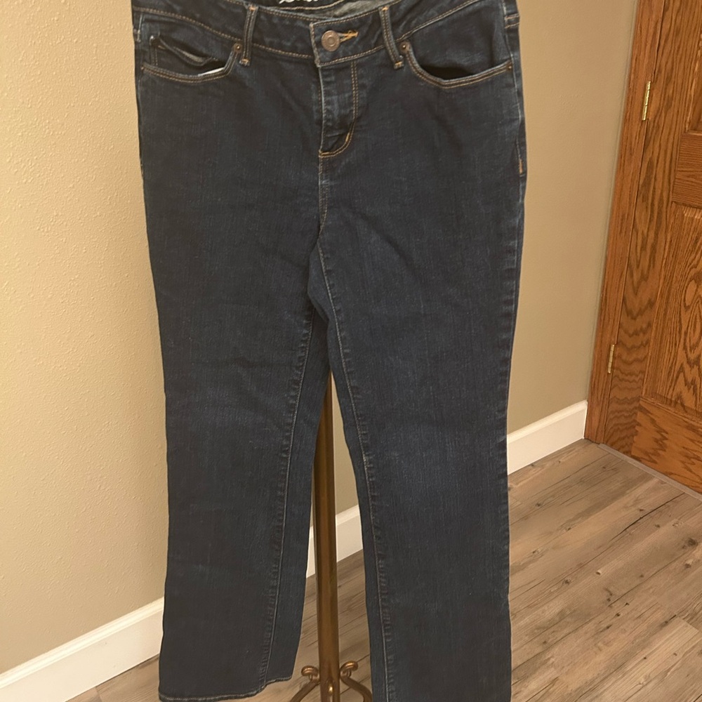 Woman’s Eddie Bauer Slightly Curvy Bootcut Jeans